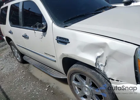 2011 Cadillac Escalade Luxury from USA, damaged, VIN 1GYS4BEF4BR247391